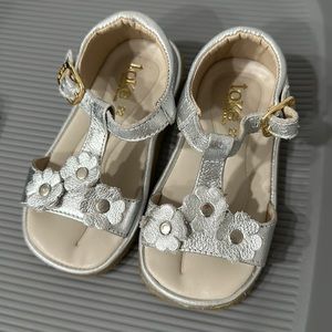 Almost new toke sandals made in brazil